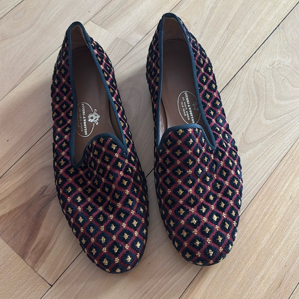 Elegant Patterned Loafers